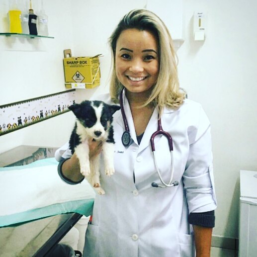 Hanna em sua primeira consulta com a Dra. Caroline! 
Petshop e Veterinário em São Bernardo – Focinhos & Cia

#focinhosecia #petshop #veterinarioemsbc #veterinarioemabc #veterinarioabc #veterinario-em-abc #veterinario-em-sbc #petshopsbc #pet #petbairroassunção #banhoetosa #dog #cachorro #sbc #alvesdias #bairroassuncao #bairroassunção #veterinario #veterinariosbc #vet #clientes #banho #tosa